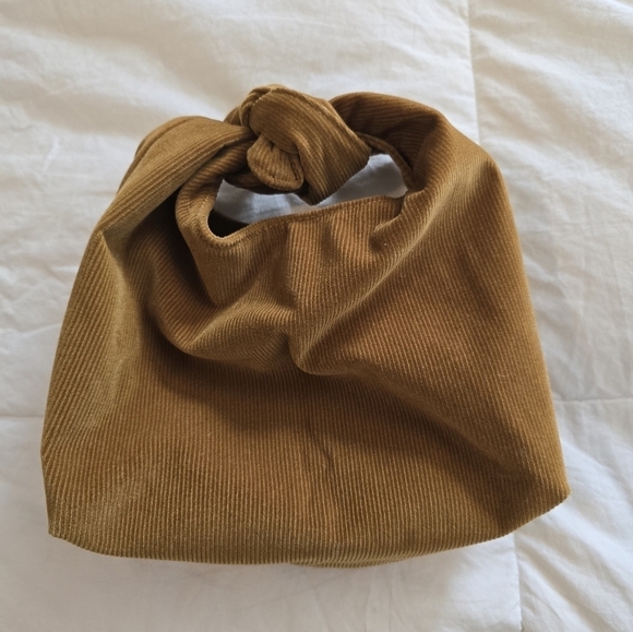 Merit Beauty Corduroy Bag/Make Up/Golden Brown - Picture 4 of 4